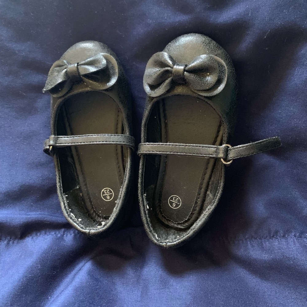Girls dress shoes